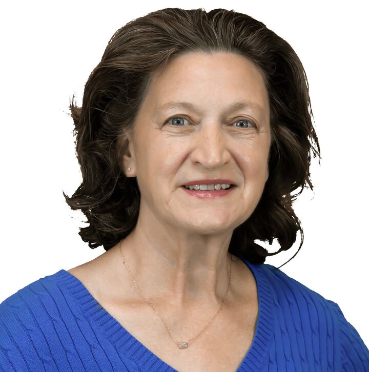 Mary Palys, Associate Real Estate Broker in Vineland, Maturo