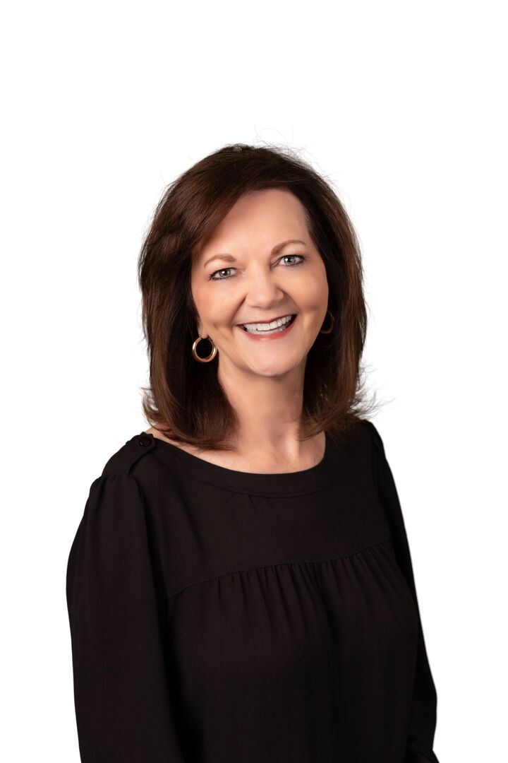 Melinda Hamilton, Real Estate Salesperson in Arab, Southern Premiere