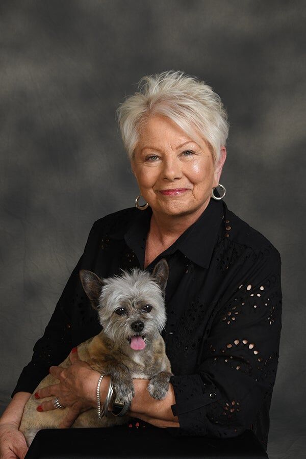 Linda Sidzina, Real Estate Salesperson in Bay City, Signature Realty