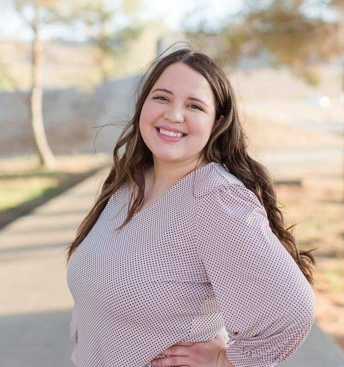 Xitlali Terrazas, Real Estate Salesperson in Ridgecrest, Frontier