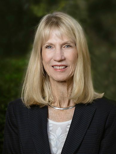 Barbara DuPont, Real Estate Salesperson in Vero Beach, Paradise