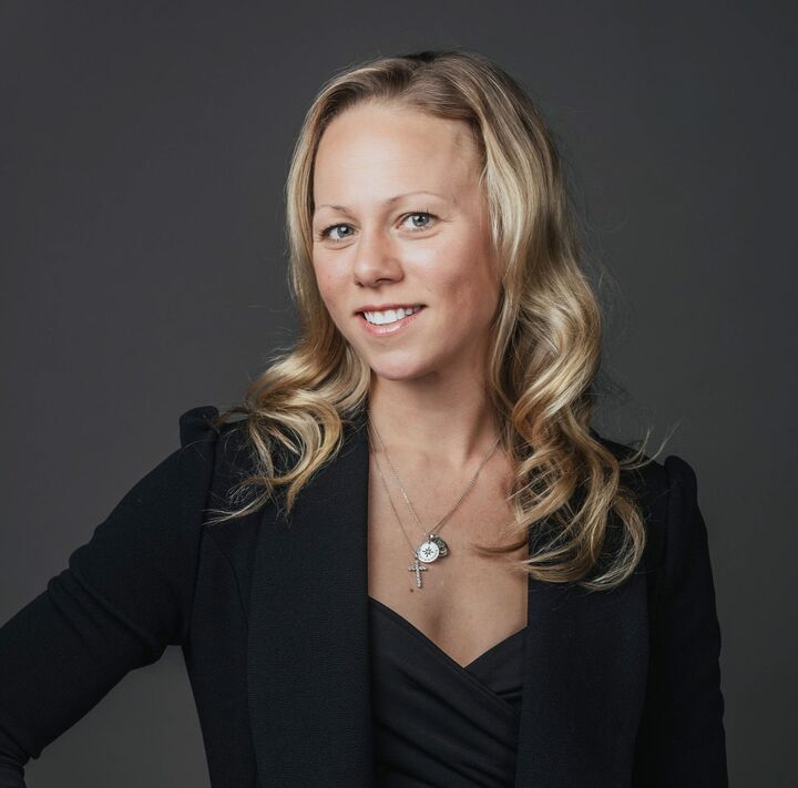 Linsay Gaither, Real Estate Salesperson in Valparaiso, Circle