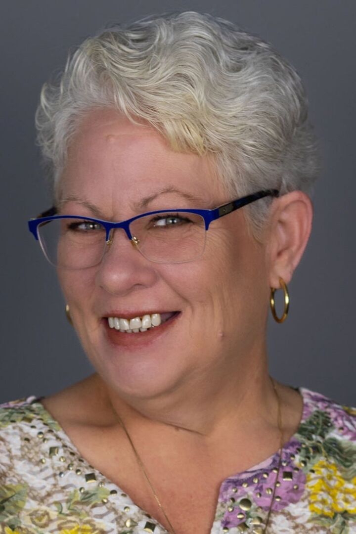 Linda Ford, Real Estate Broker in Kings Mountain, Mountain View Real Estate