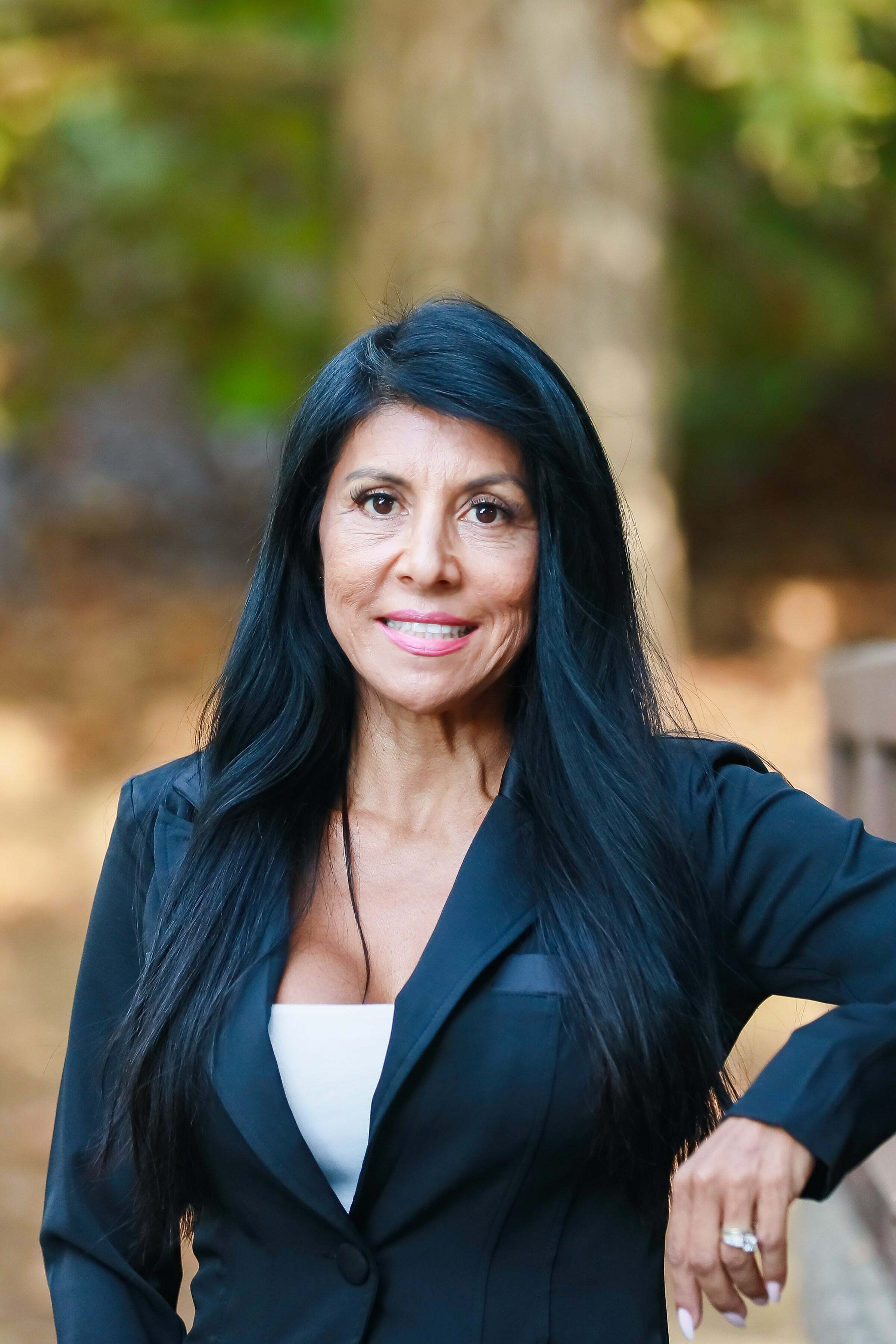 Cynthia Romero, Real Estate Salesperson in Corona, Blackstone Realty