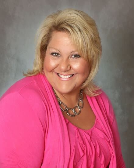 Dawne Haire, Real Estate Salesperson in Brighton, Town & Country Real Estate
