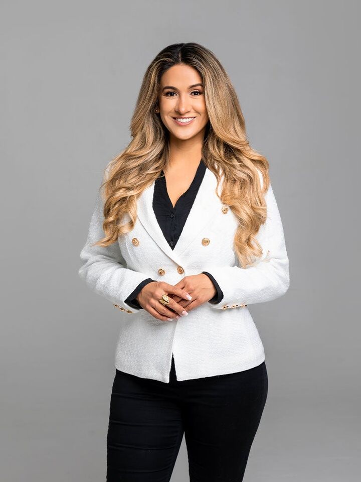 Perla Vanessa Duarte, Real Estate Salesperson in Chula Vista, Affiliated