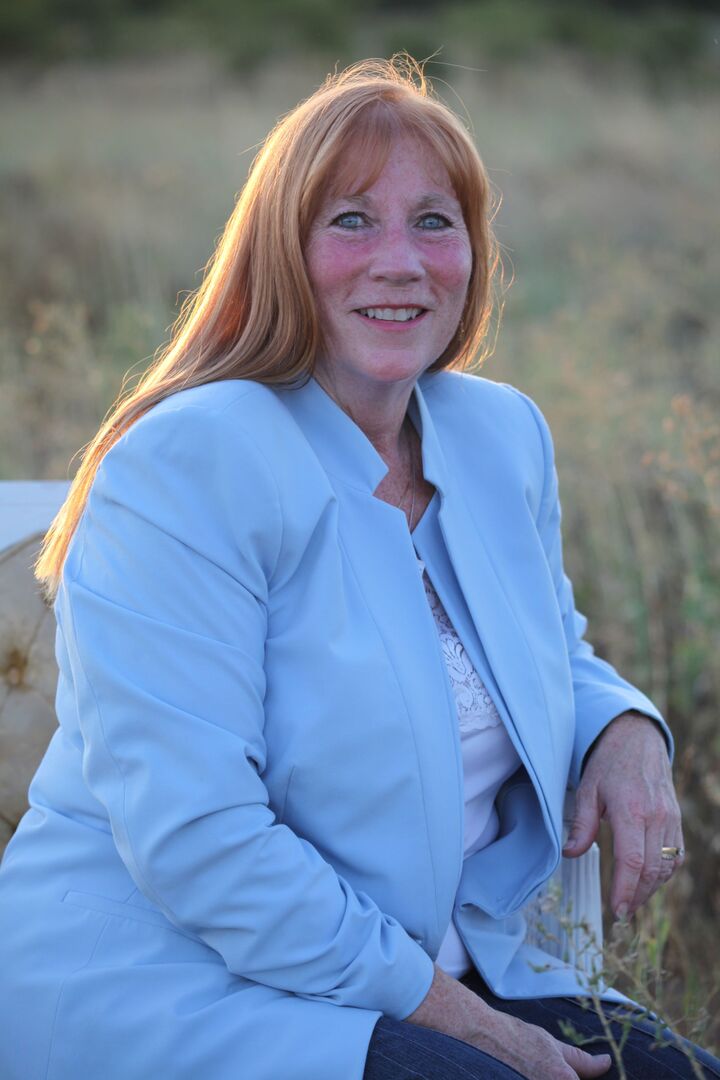 Nancy S Meyer, Real Estate Salesperson in Dixon, Kappel Gateway Realty