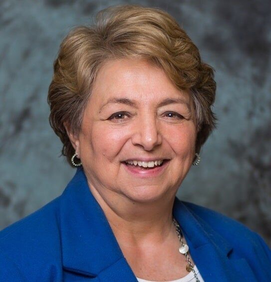 Darlene Sieb, Real Estate Salesperson in Brick, Solid Gold Realty