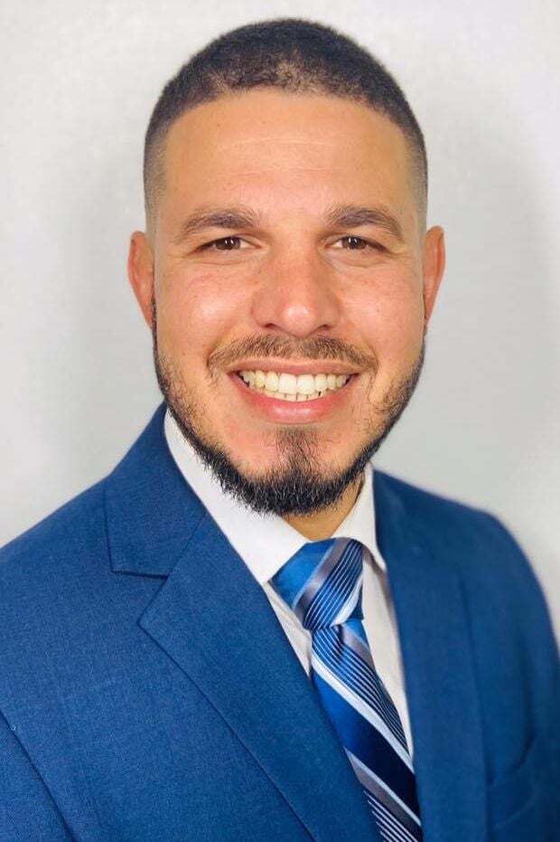 Armando Guirola, Sales Associate in Naples, Florida