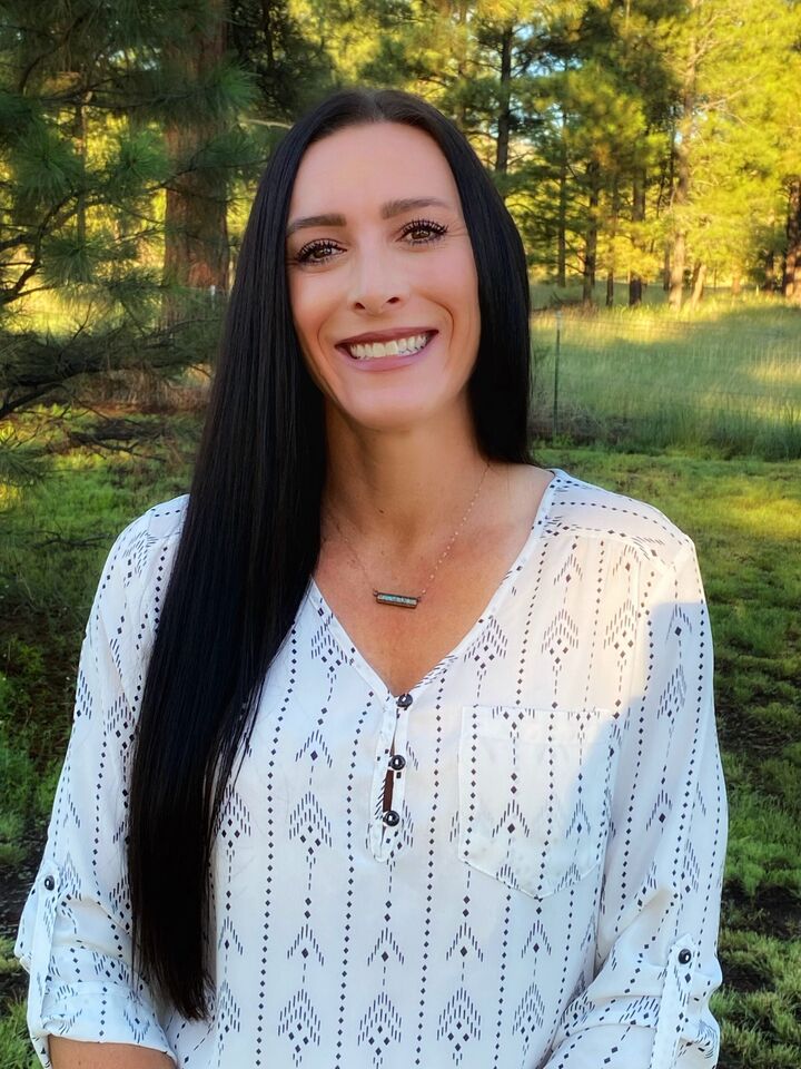 Denim Bond, Real Estate Salesperson in Flagstaff, Northland