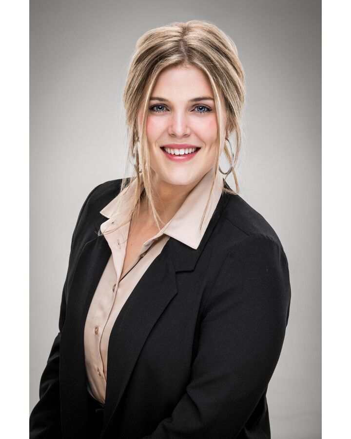 Kaileigh Resset, Real Estate Salesperson in Missoula, ERA Lambros Real Estate