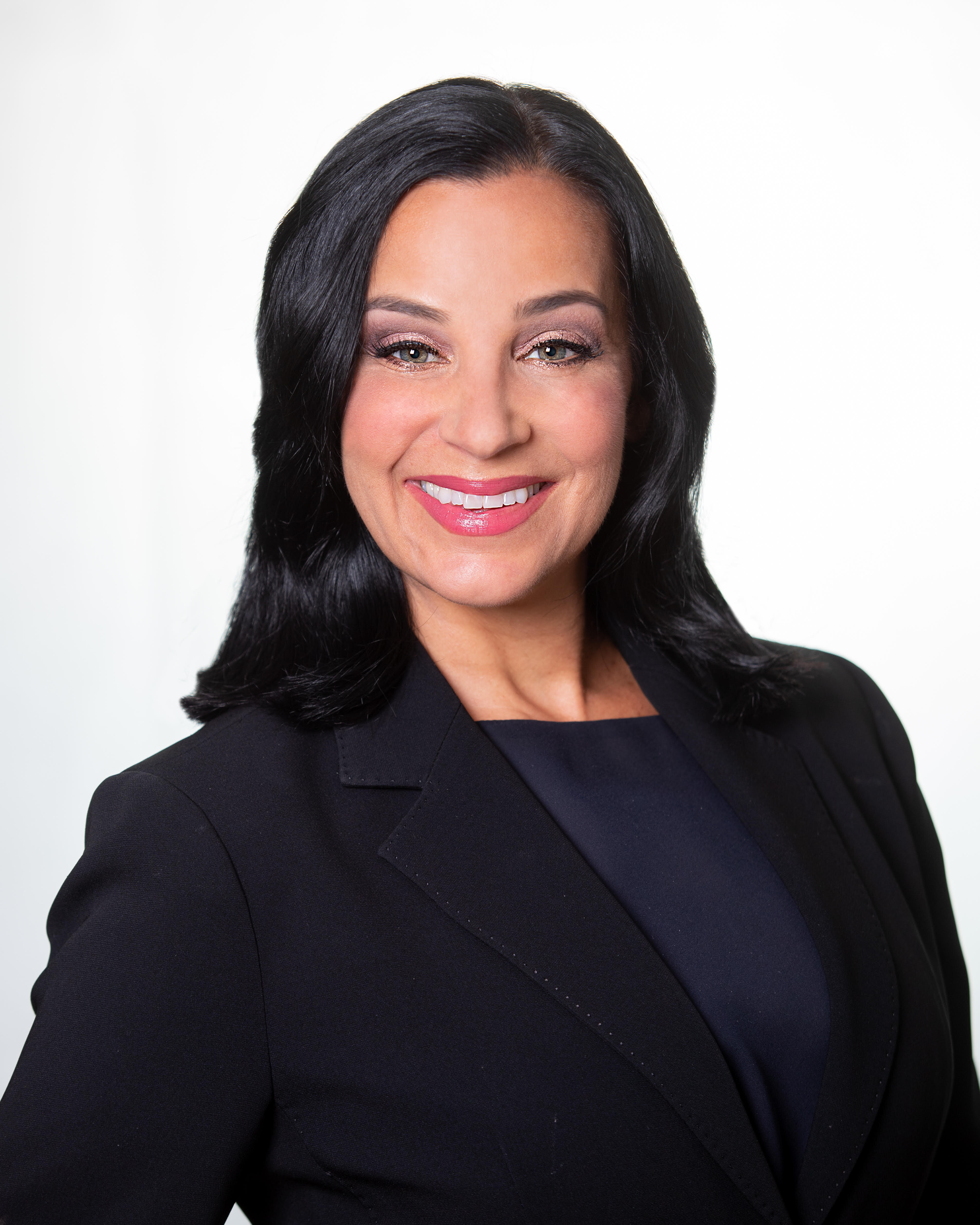 Nancy Nicoloro-Tanner, in Northridge, Pinnacle Estate Properties