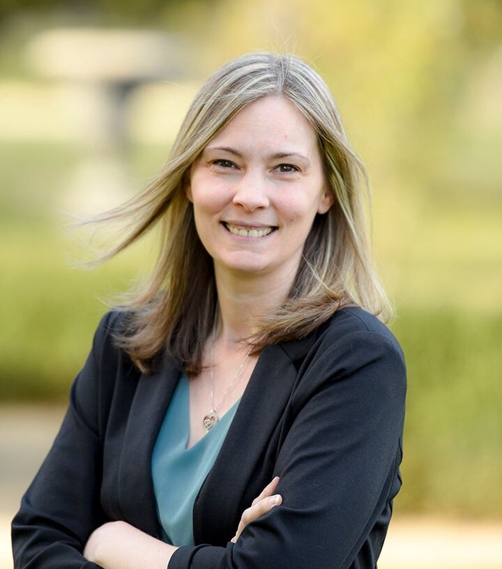Crystal Toland, Real Estate Salesperson in Yuba City, Select Real Estate, Inc.
