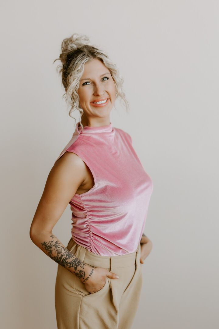 Molly Kintzle, Real Estate Salesperson in Hiawatha, Graf Real Estate ERA Powered
