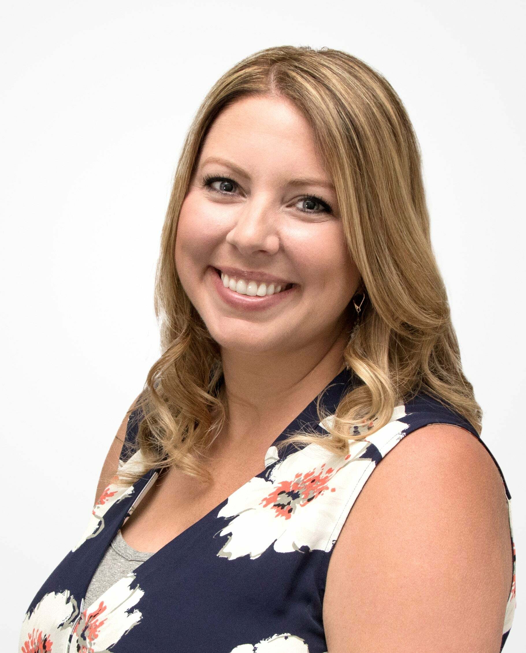 Shannon Higdon, Real Estate Salesperson in Ankeny, Signature Real Estate