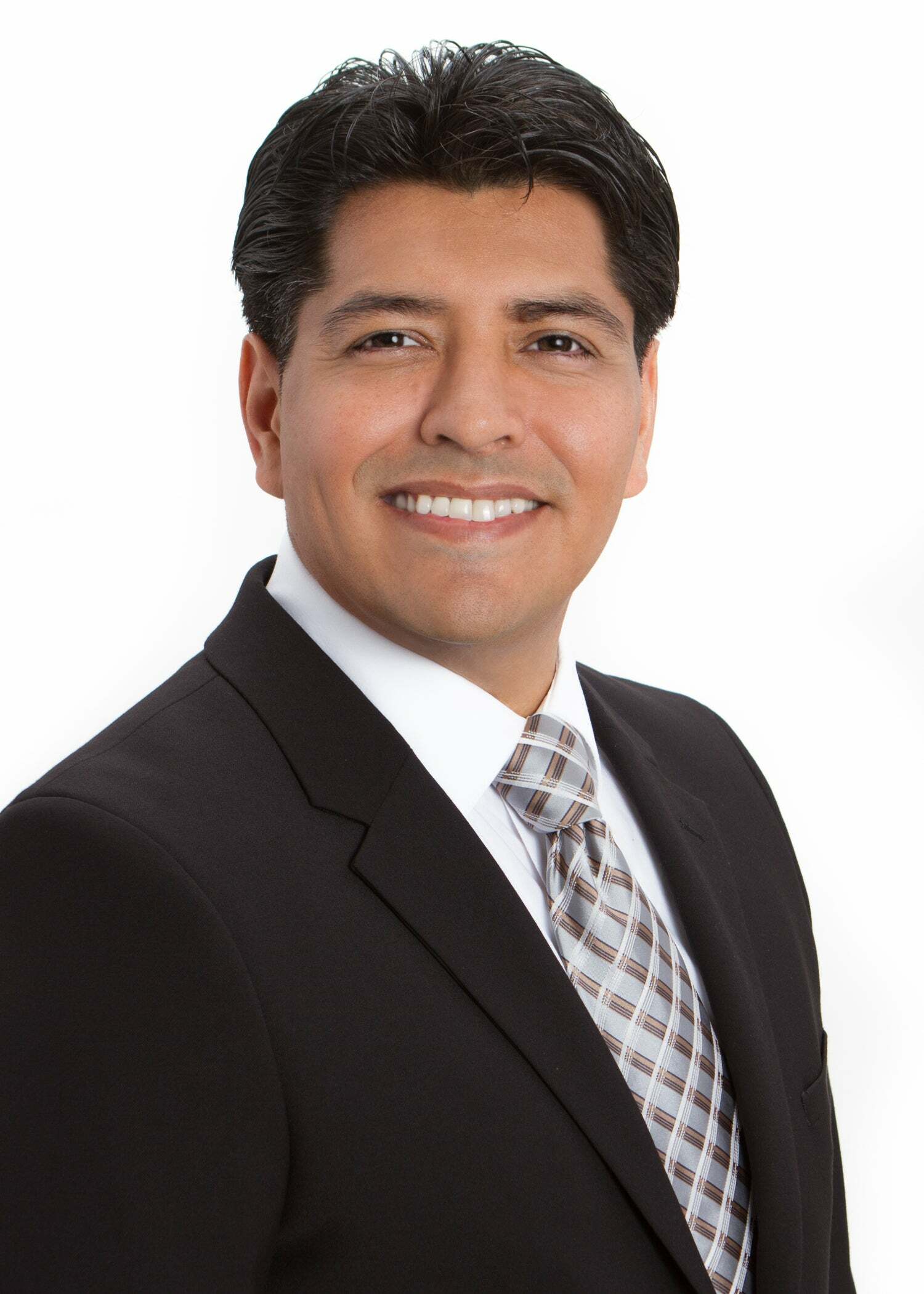Rene Perez, Real Estate Salesperson in Fullerton, Discovery