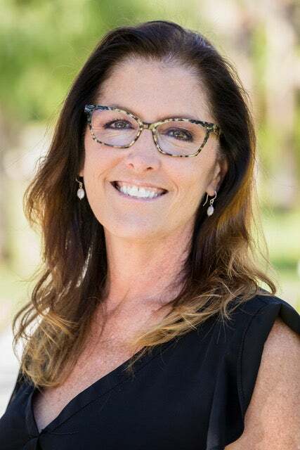 Barbara Baldwin, Real Estate Salesperson in Camarillo, Real Estate Alliance