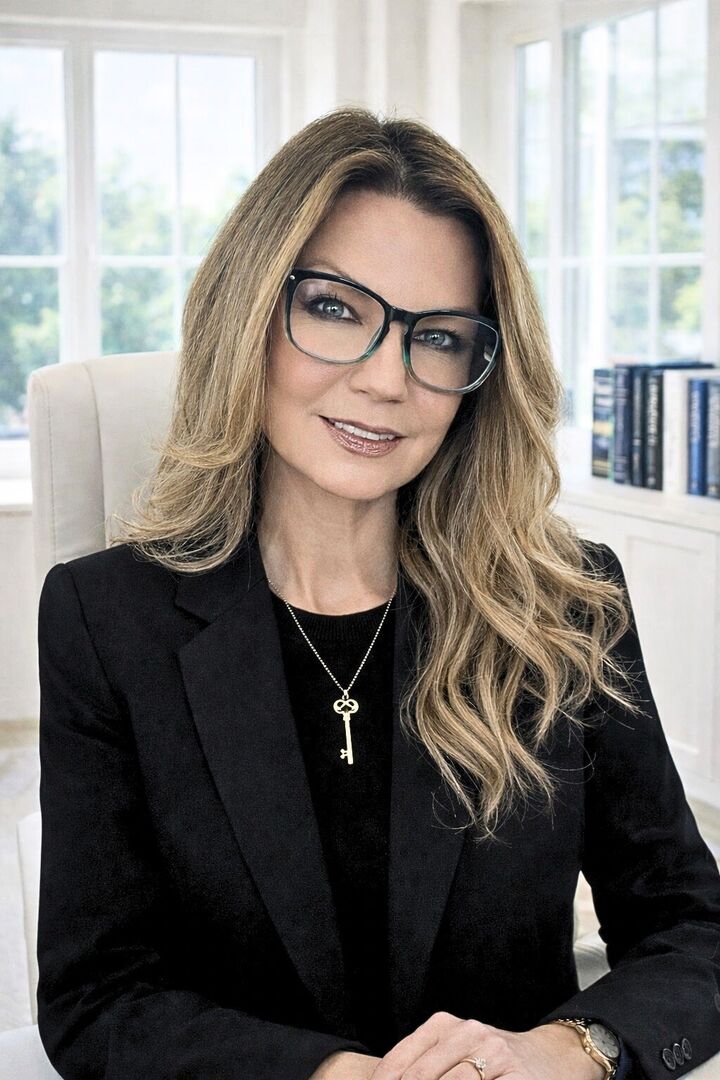 Casie Lynott,  in South Abington Township, ERA One Source Realty