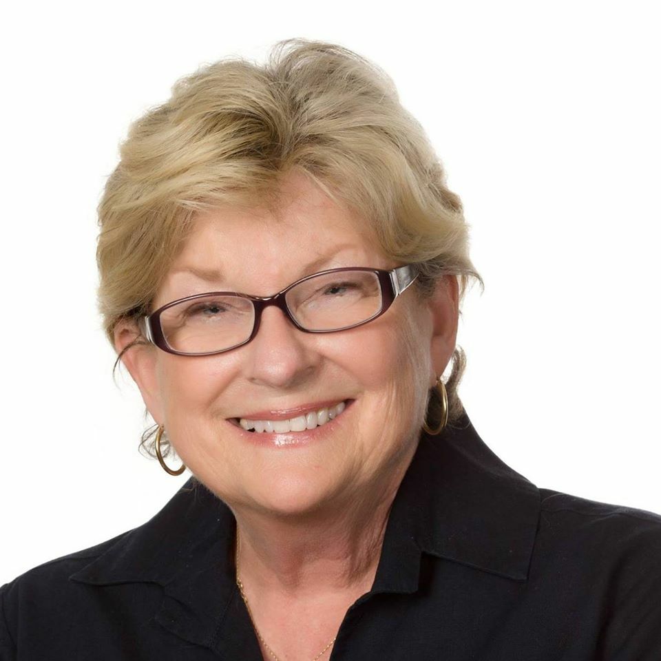 Sandy Beakey, Director of Agent Enhancement in La Quinta, HK Lane Palm Desert 