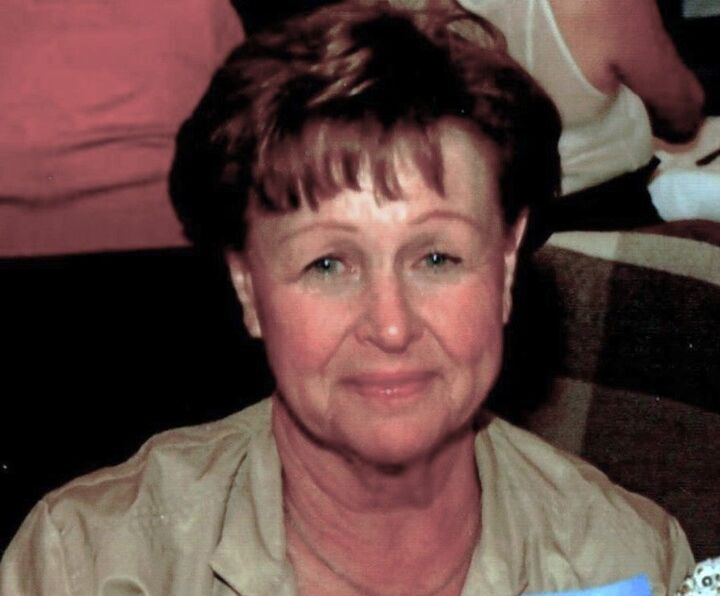 Mary Sumpter, Real Estate Salesperson in Morrice, Professionals
