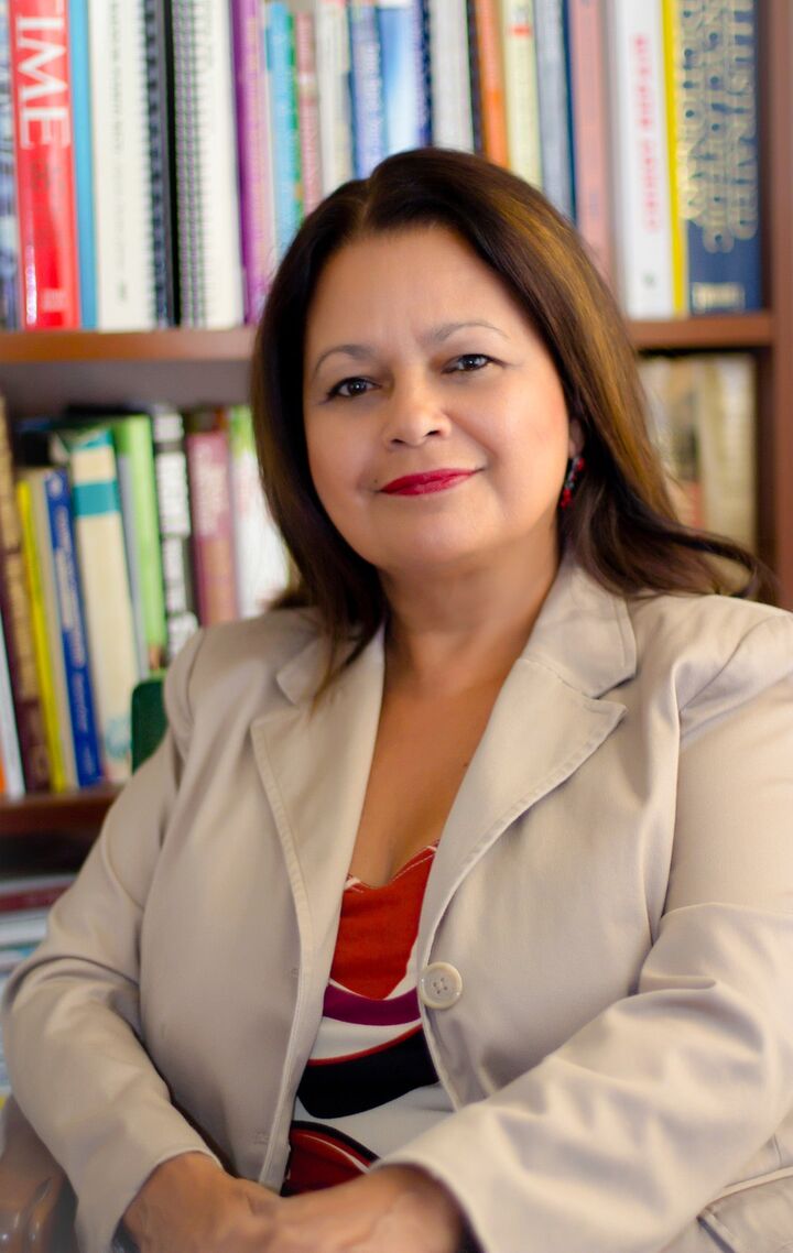 Iris Piovanetti, Associate Real Estate Broker in Celebration, Carioti
