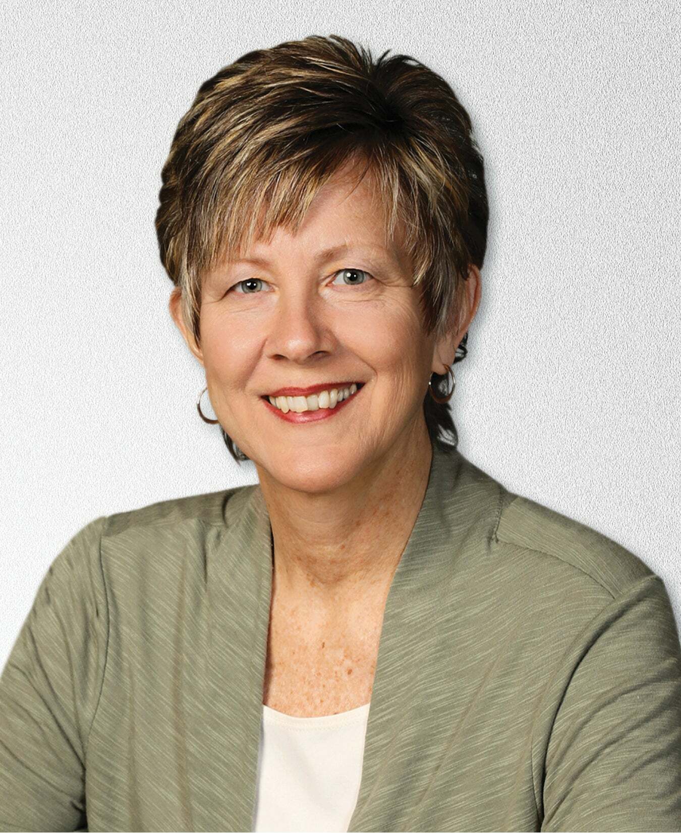 Vicky Stewart, Real Estate Salesperson in Holland, Schmidt Realtors