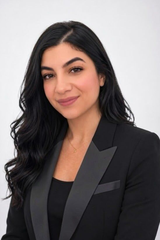 Zainab Nashawati, Sales Associate in Irvine, Platinum Properties