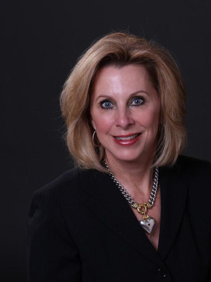 Janis Robertson-Paul, Associate Real Estate Broker in El Paso, ERA Sellers & Buyers Real Estate