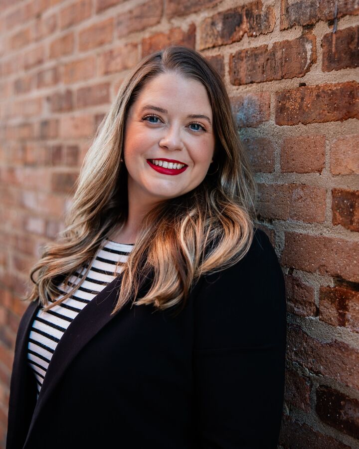 Anna Ball, Real Estate Broker in Avon, Scheetz