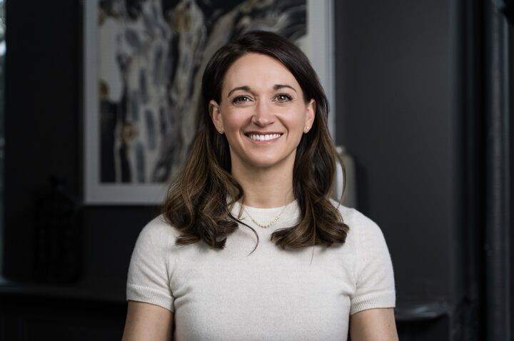 Laura Melville, NYS LICENSED ASSOCIATE REAL ESTATE BROKER - #10301223832 in Binghamton, Warren Real Estate