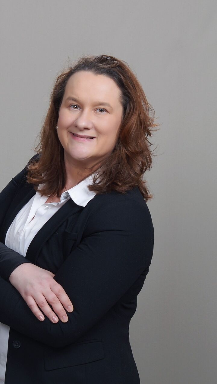 Jessica Lewandowski, Real Estate Salesperson in Brecksville, Schmidt Family of Companies