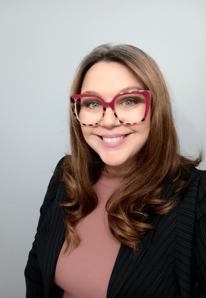 Melanie Estraca, Real Estate Salesperson in Sewell, Maturo