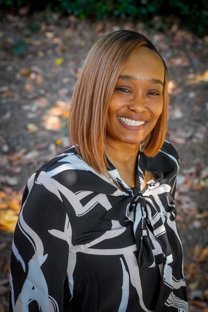 Arica Lamar, Real Estate Broker in Charlotte, Paracle