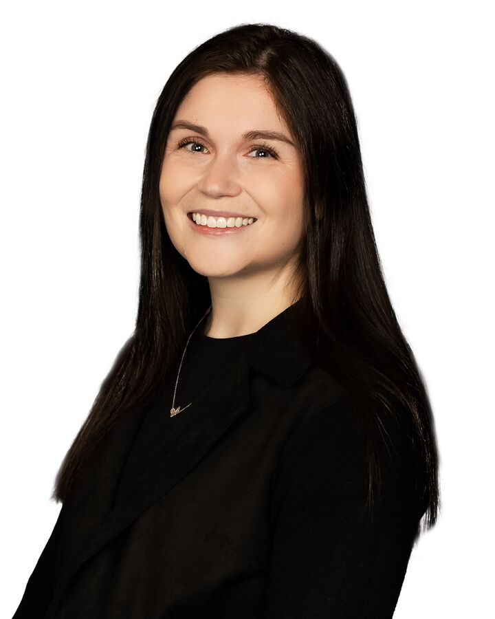 Emily Weil, Real Estate Salesperson in Lewiston, Price Right