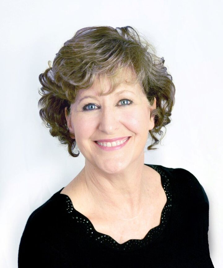 Lucy Poole, Real Estate Salesperson in Tallahassee, Hartung