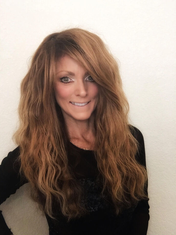 Danielle Bailey, REALTOR® in Port Charlotte, Sunstar Realty