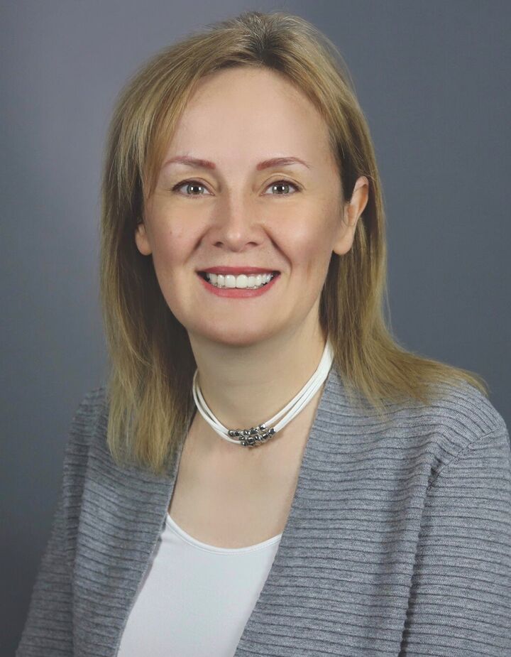 Madalina Chifor, Real Estate Salesperson in Hilliard, Capital GOLD