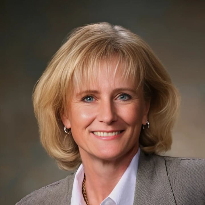 Barb Orr, Real Estate Salesperson in Fremont, The Good Life Group