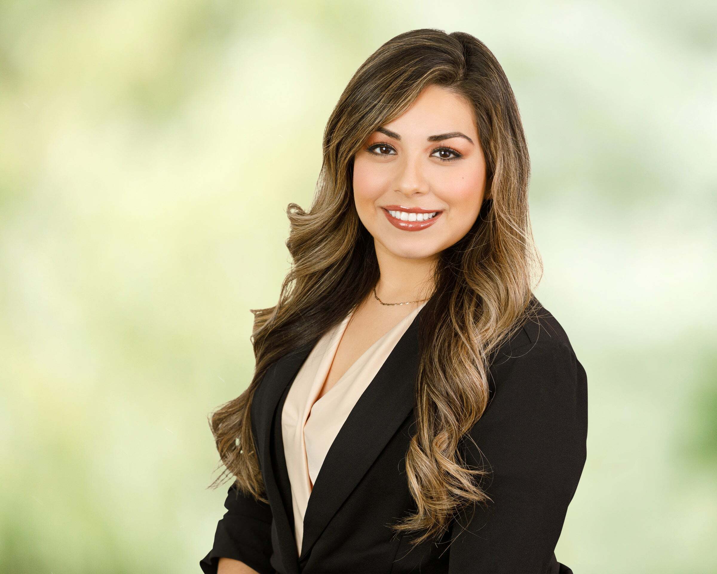 Lizzette Ortiz, Real Estate Salesperson in Ogden, Momentum