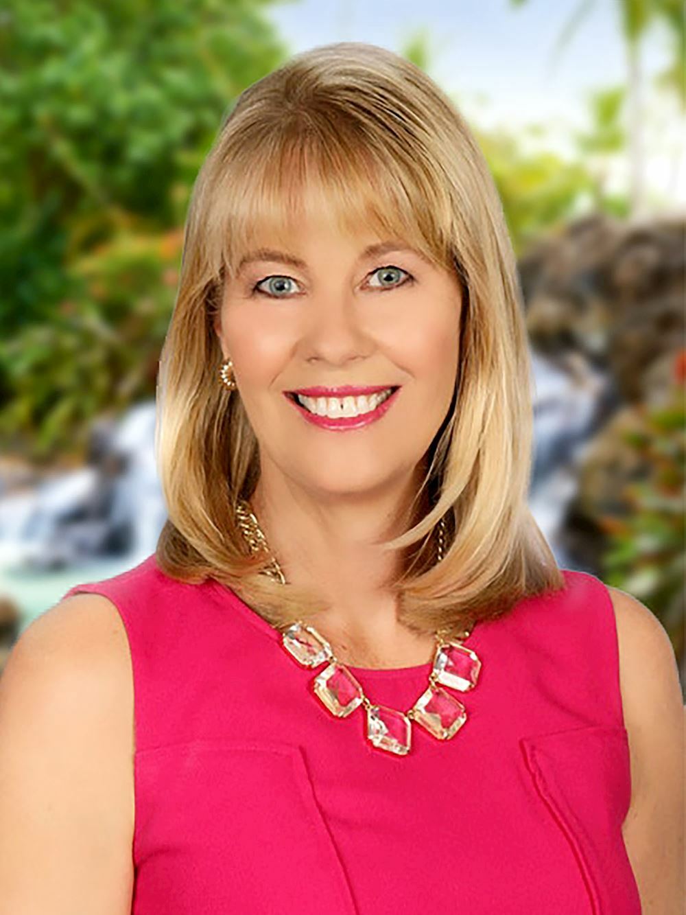 Lisa Knott, Real Estate Salesperson in Haleiwa, Pacific Properties