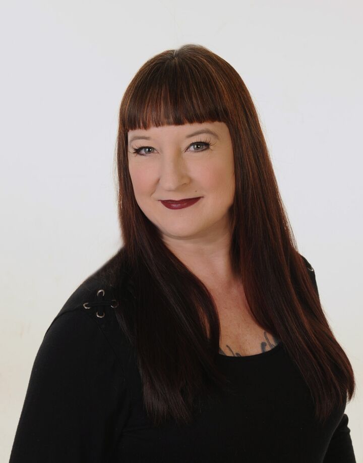 Jennifer McQuerrey, Real Estate Salesperson in Cross Lanes, Central