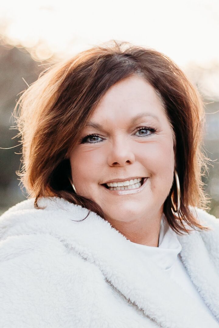 Shelly Withers Janous, Associate Real Estate Broker in Clinton, David Stevens Inc.