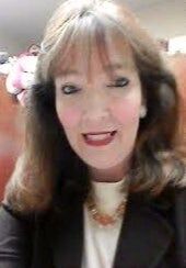 Holly Gross, Real Estate Broker in Oak Lawn, Circle