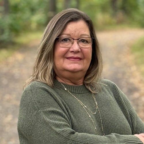 Nancy Conklin, Real Estate Salesperson in Cedar Falls, Signature Real Estate