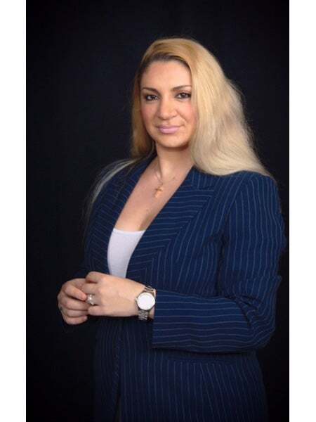 Angela Petrossian, Real Estate Salesperson in Daly City, Corcoran Icon Properties