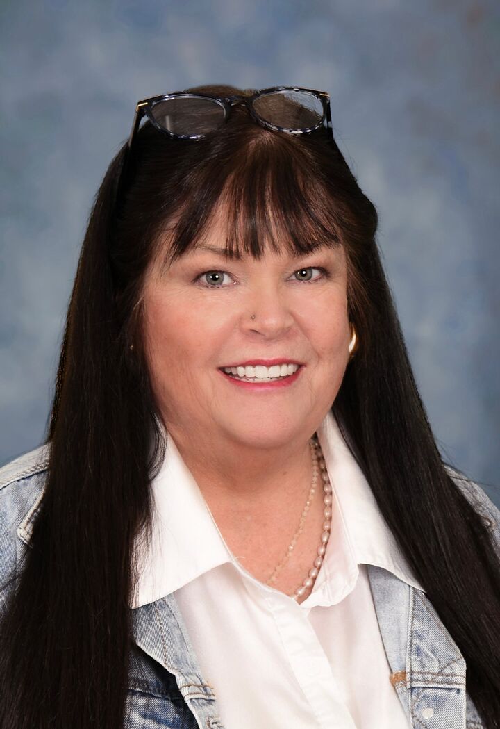 Toni Derry, Real Estate Broker/Owner in Syracuse, ERA Crossroads