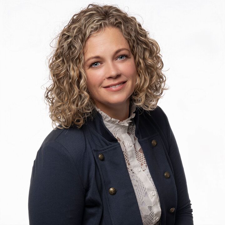 Jessica Godsey, Associate Real Estate Broker in Murphy, High Country Realty