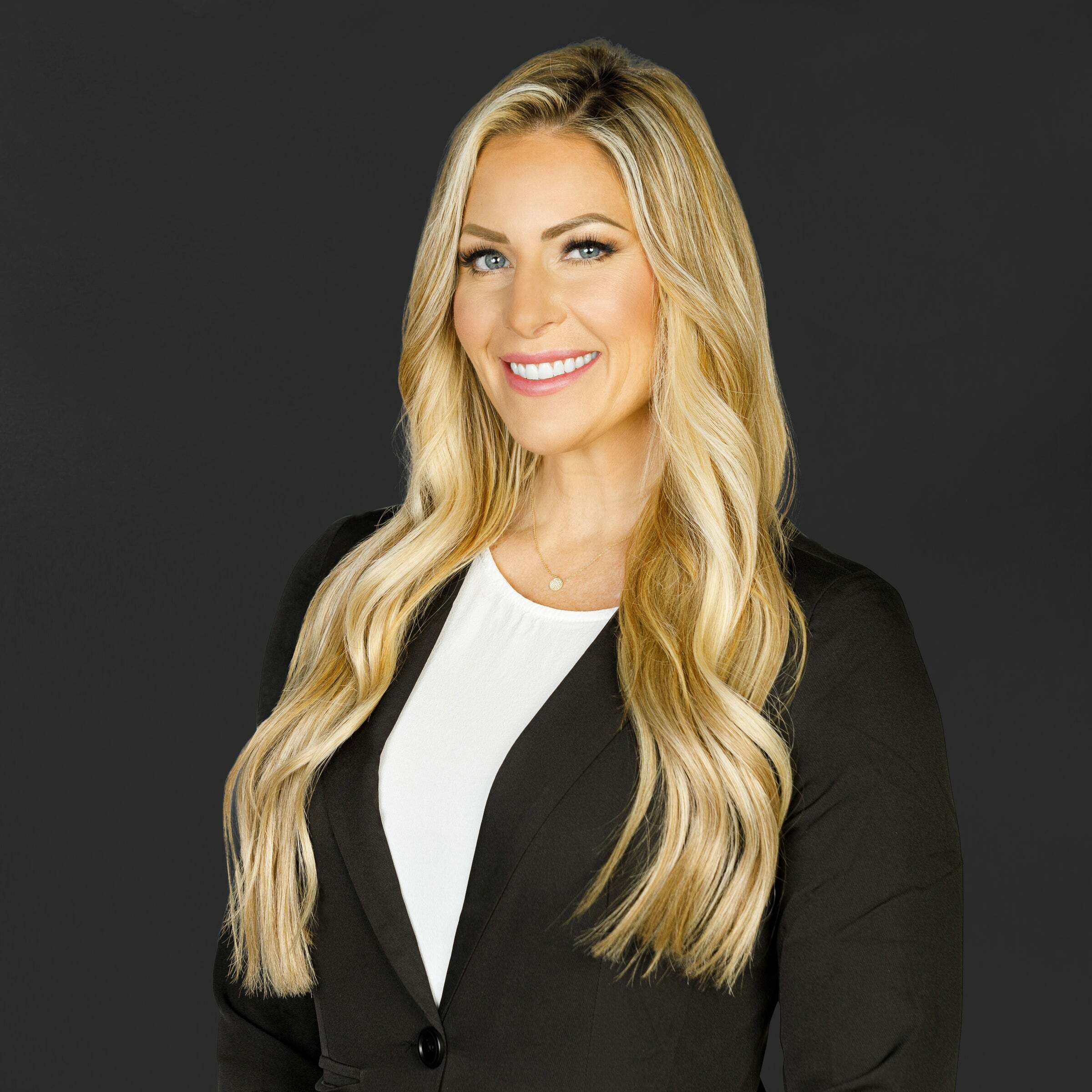 Heather Jones, Real Estate Salesperson in Lehi, Momentum