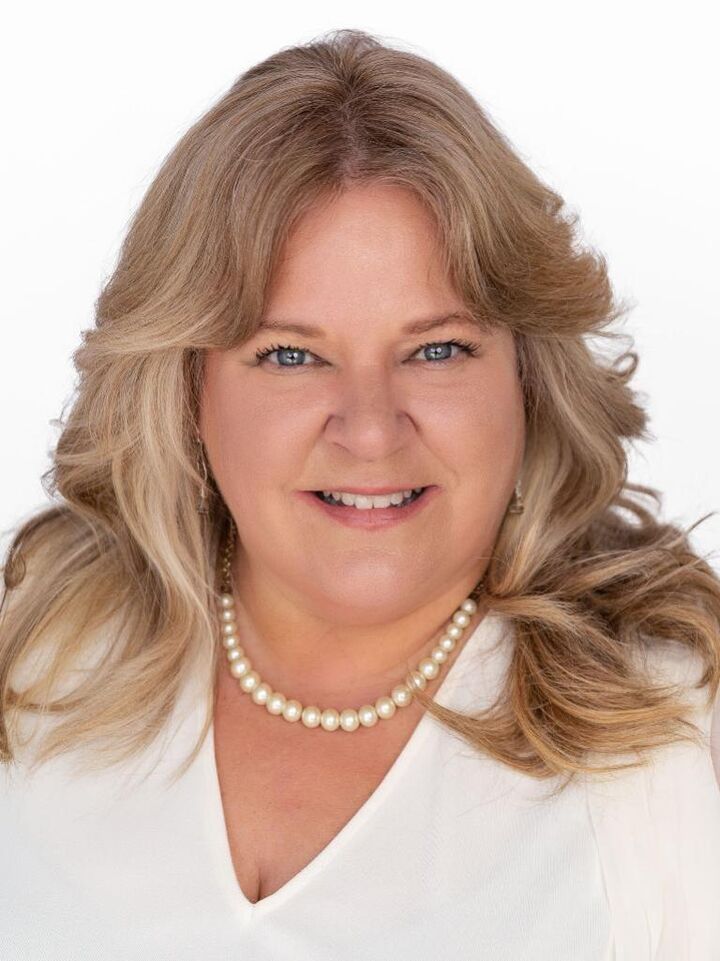 Susan McCutcheon, Real Estate Salesperson in Anacortes, 360 Team