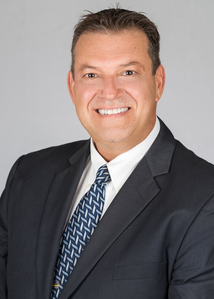 Dane Chadwick, Real Estate Salesperson in Thousand Oaks, Masters